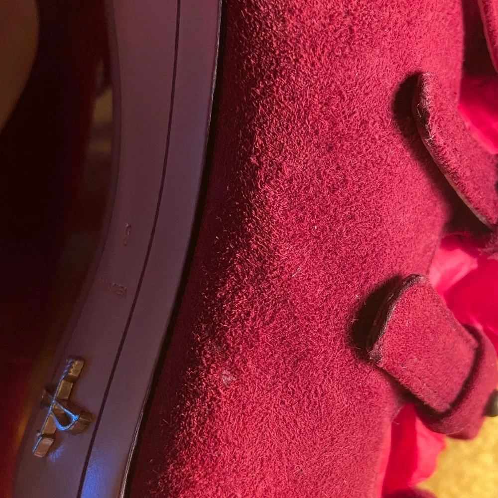 POUR LA VICTOIRE Vero Cuoio, Burgandy Suede Ankle Booties. Size 8M. - Picture 8 of 13